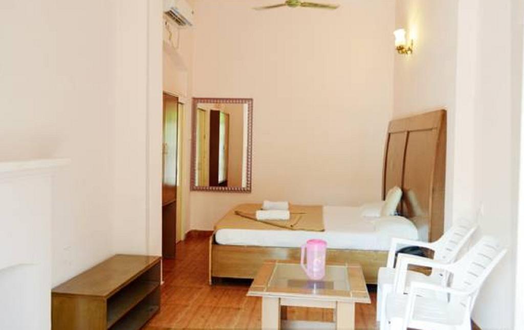 Hotel Bhajgovindam Haridvár Kültér fotó