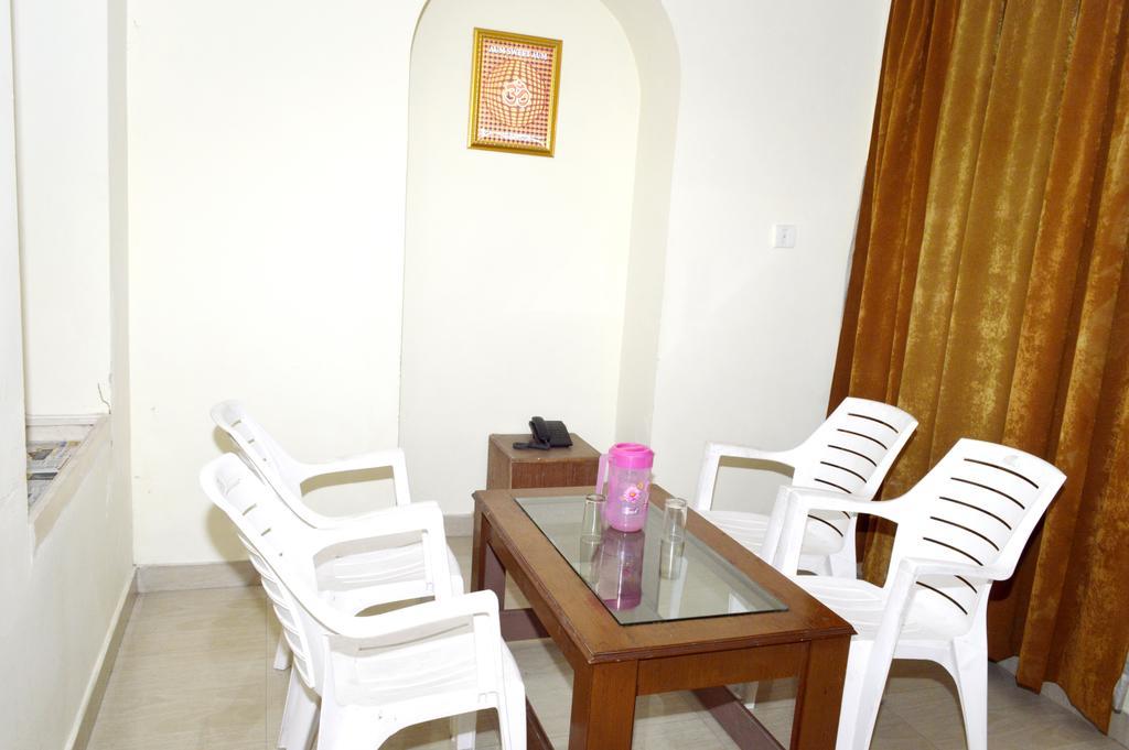 Hotel Bhajgovindam Haridvár Kültér fotó