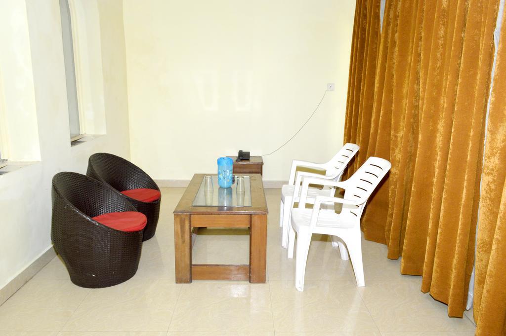 Hotel Bhajgovindam Haridvár Kültér fotó