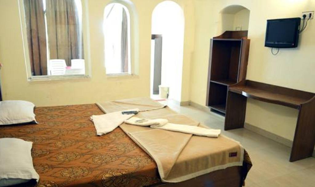 Hotel Bhajgovindam Haridvár Szoba fotó