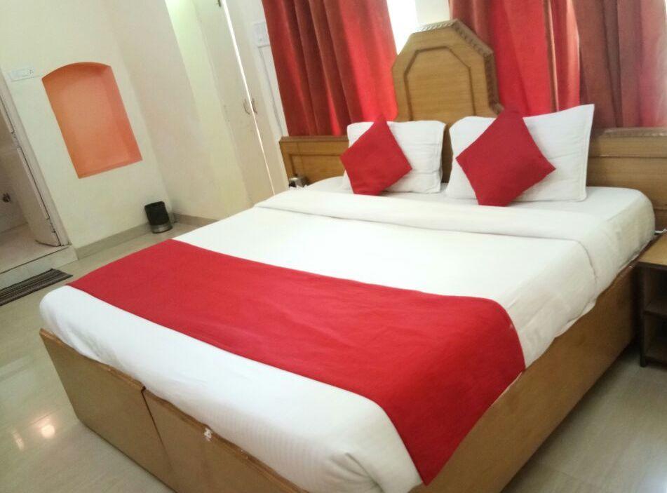 Hotel Bhajgovindam Haridvár Kültér fotó