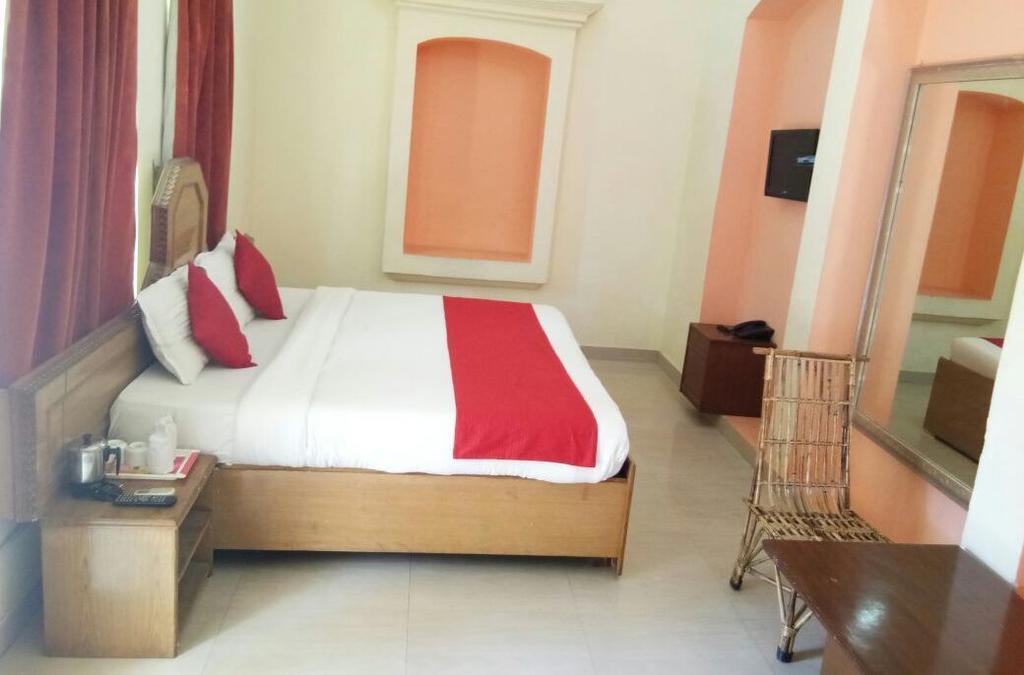 Hotel Bhajgovindam Haridvár Kültér fotó